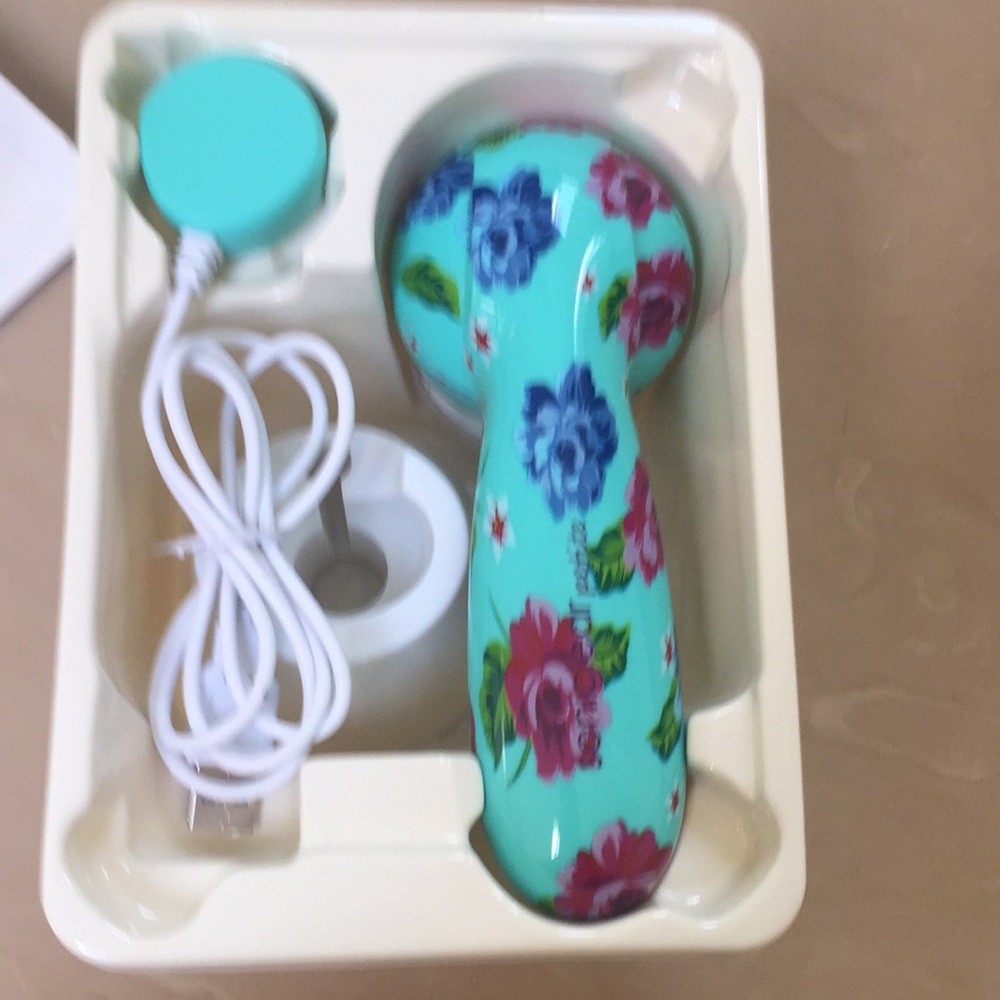 Sonic Clear petite face brush